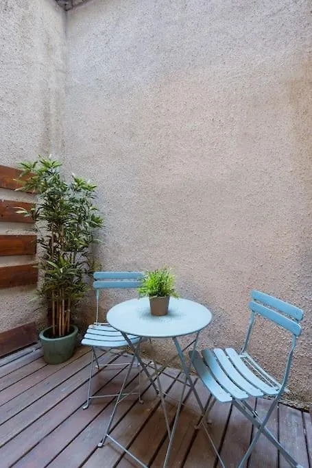 Brandnewchainbridgehome For 2-Fastwifi/Ac/Smarttv Budapest Lägenhet